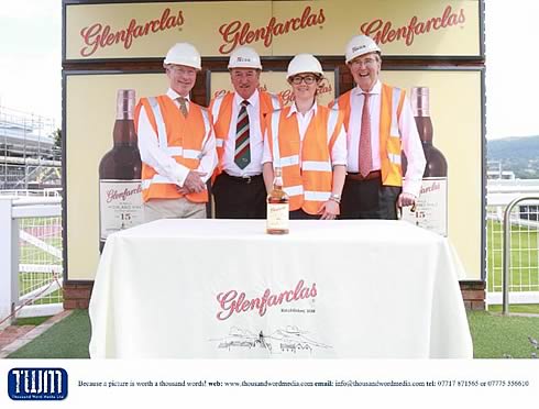 Glenfarclas renews sponsorship of the three Cross Country contests at Cheltenham
