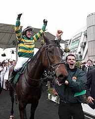 AP McCoy and Don't Push It